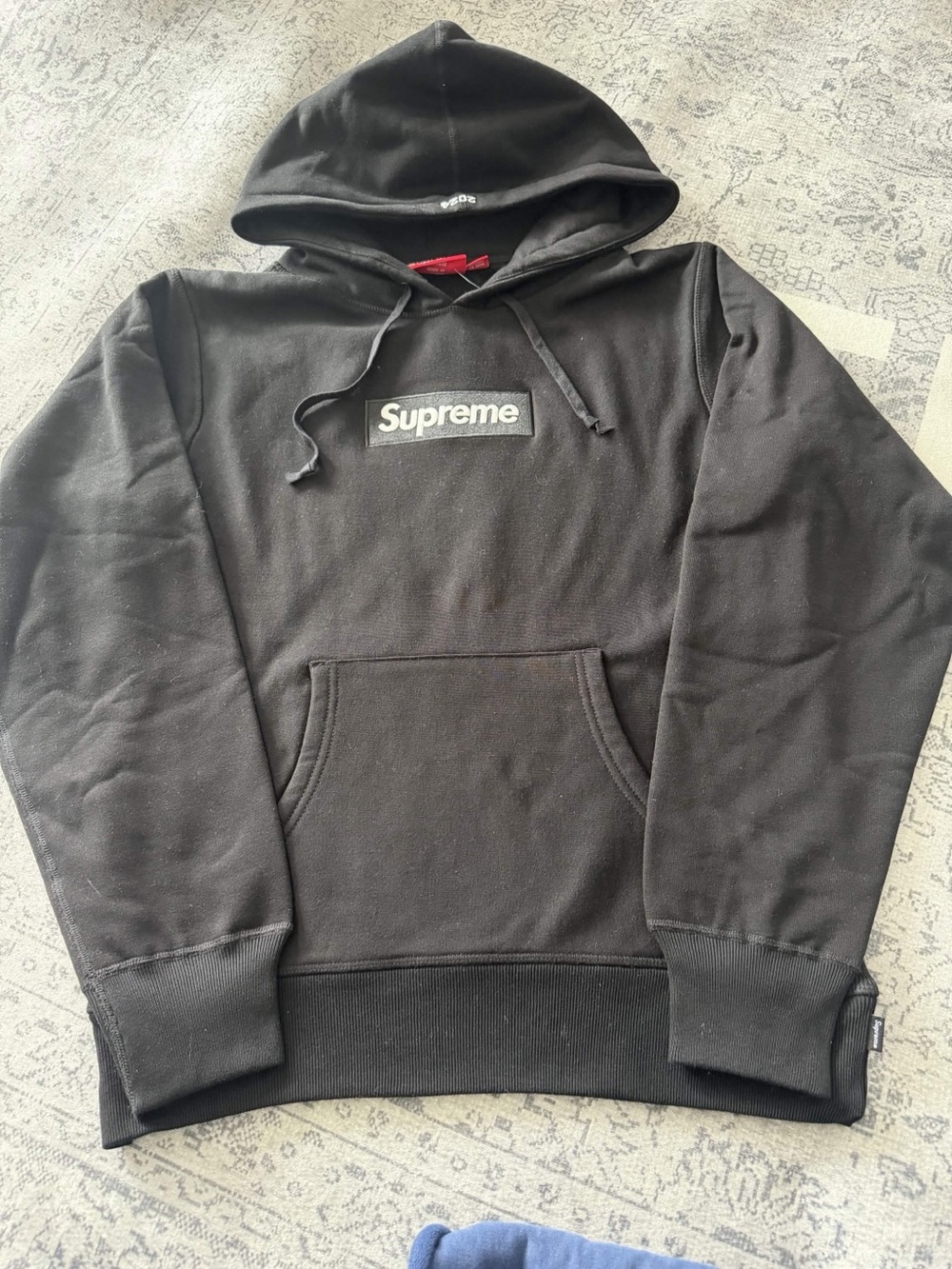 Supreme Men's Box Logo Hoodie